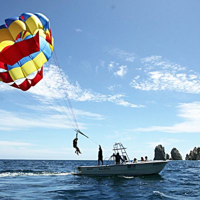 our-parasailng-boat-2