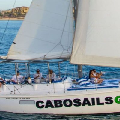 Cabo-Sailing-Eco-friendly-44-Espiritu-Santi-platform-cropped-photo